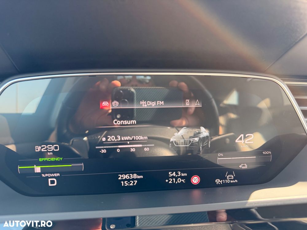 Audi Q8 55 quattro Advanced - 35