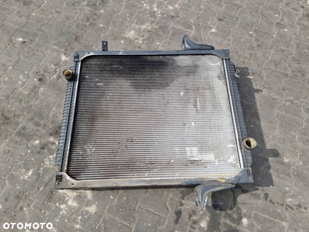 CHŁODNICA WODY RENAULT PREMIUM 270.19 - 4