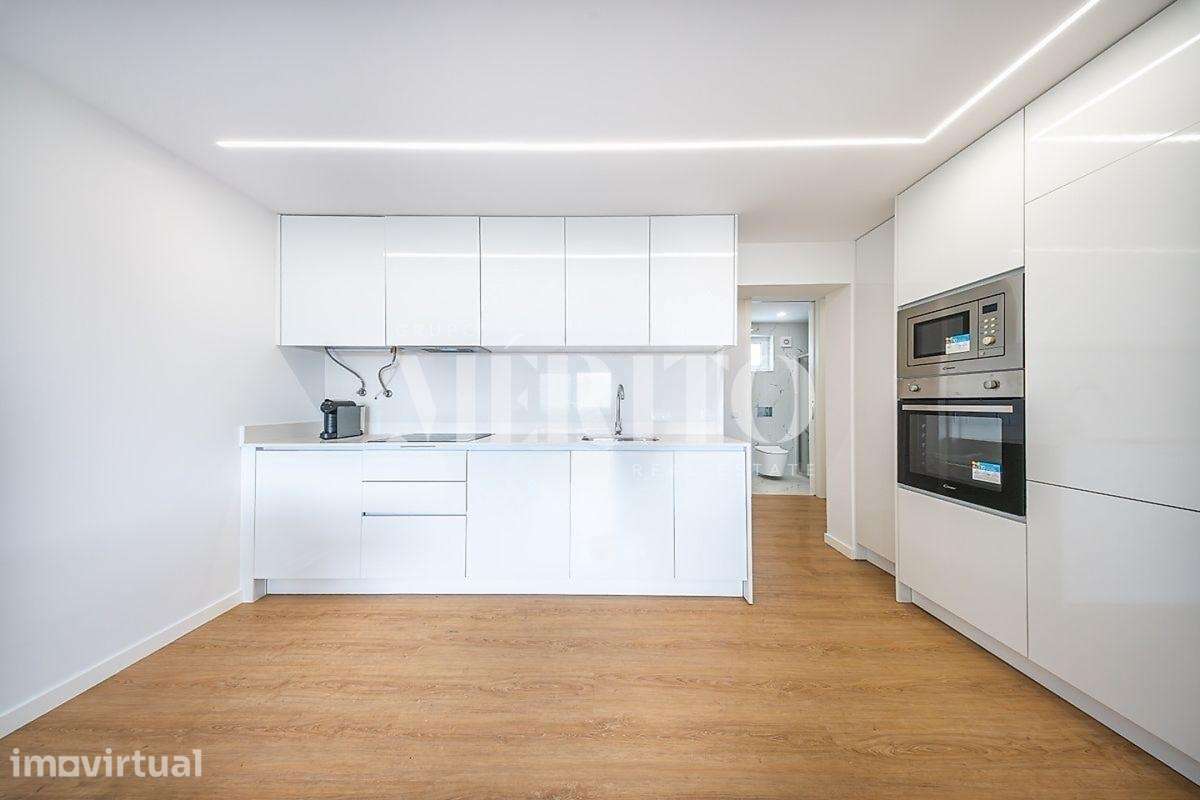 Moradia T3 na Primeira Linha de Mar | Aver-o-Mar, Póvoa de Varzim - Grande imagem: 2/14