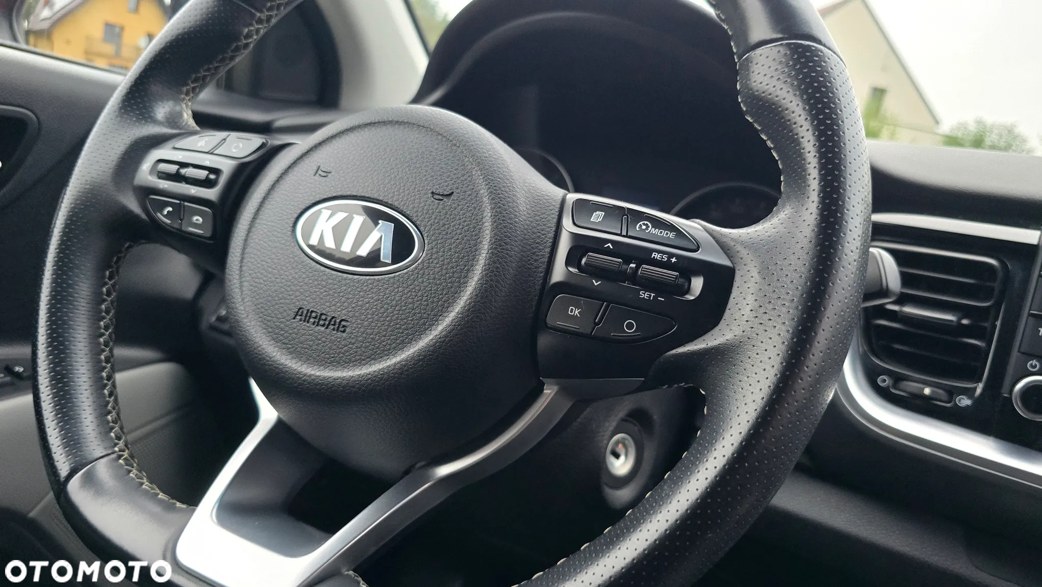 Kia Stonic 1.0 T-GDI 120 Vision - 21