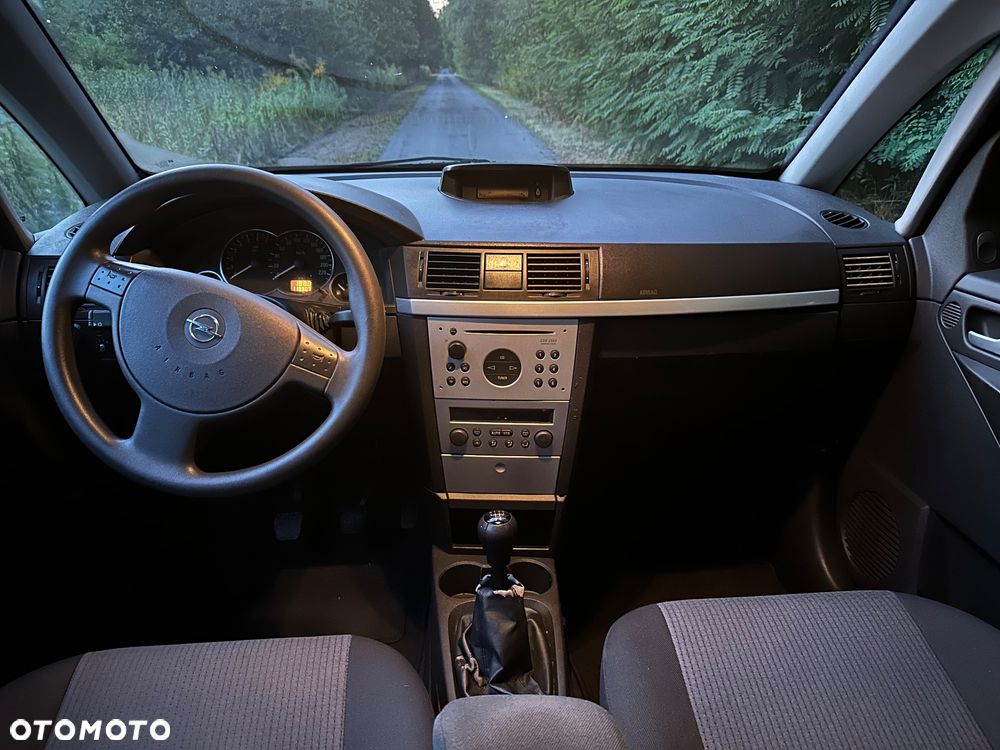 Opel Meriva 1.6 16V Easytronic Cosmo - 17