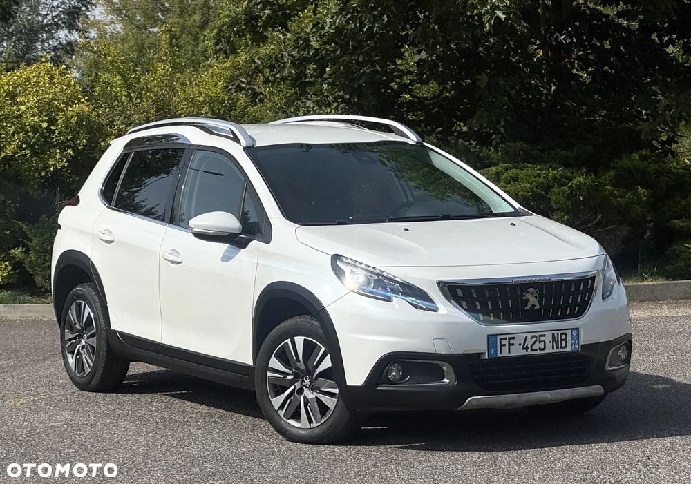 Peugeot 2008 PureTech 110 GPF Stop&Start EAT6 Allure - 11