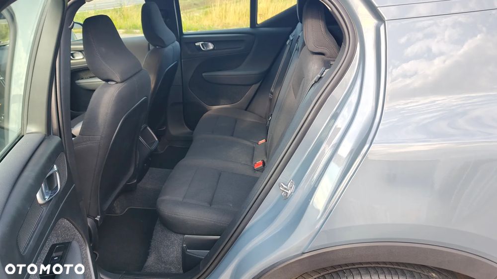 Volvo XC 40 T3 Momentum Core - 8