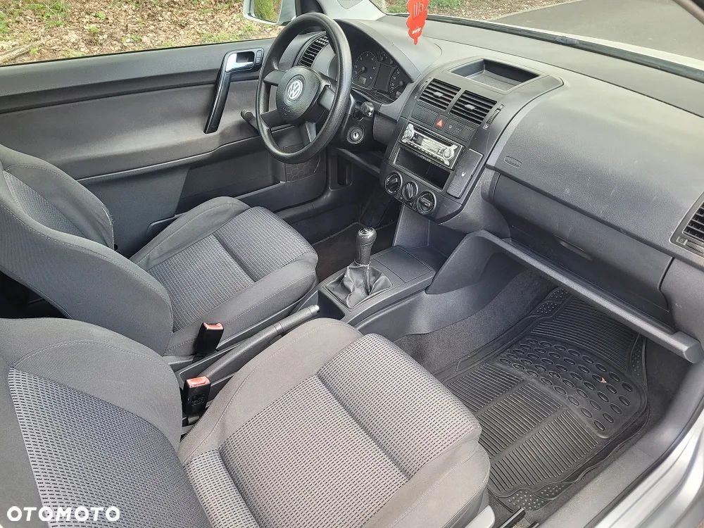 Volkswagen Polo 1.2 Comfortline - 8