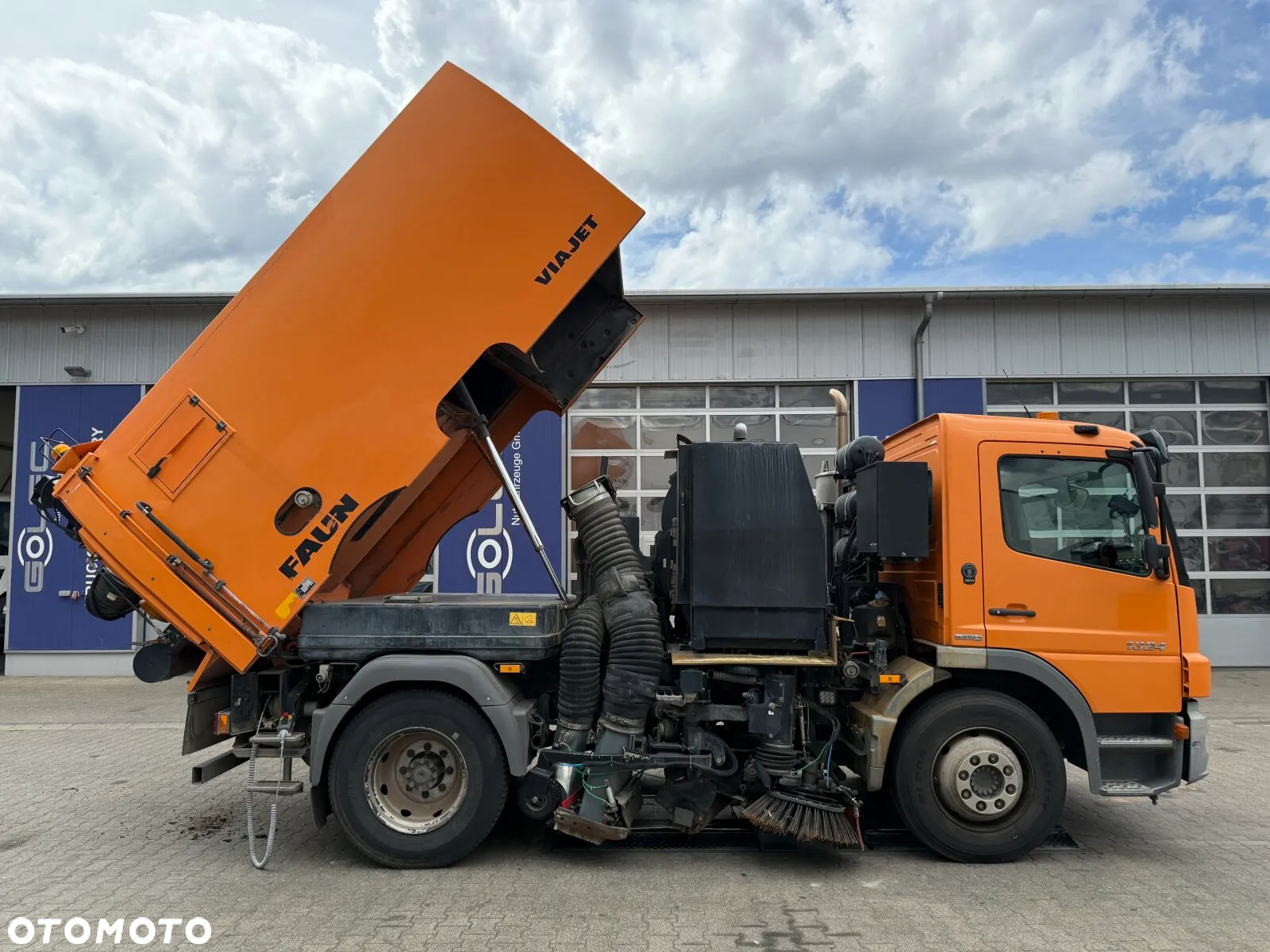 Mercedes-Benz ATEGO 1324 4x2 EURO5 ZAMIATARKA FAUN VIAJET 6R/L - 4