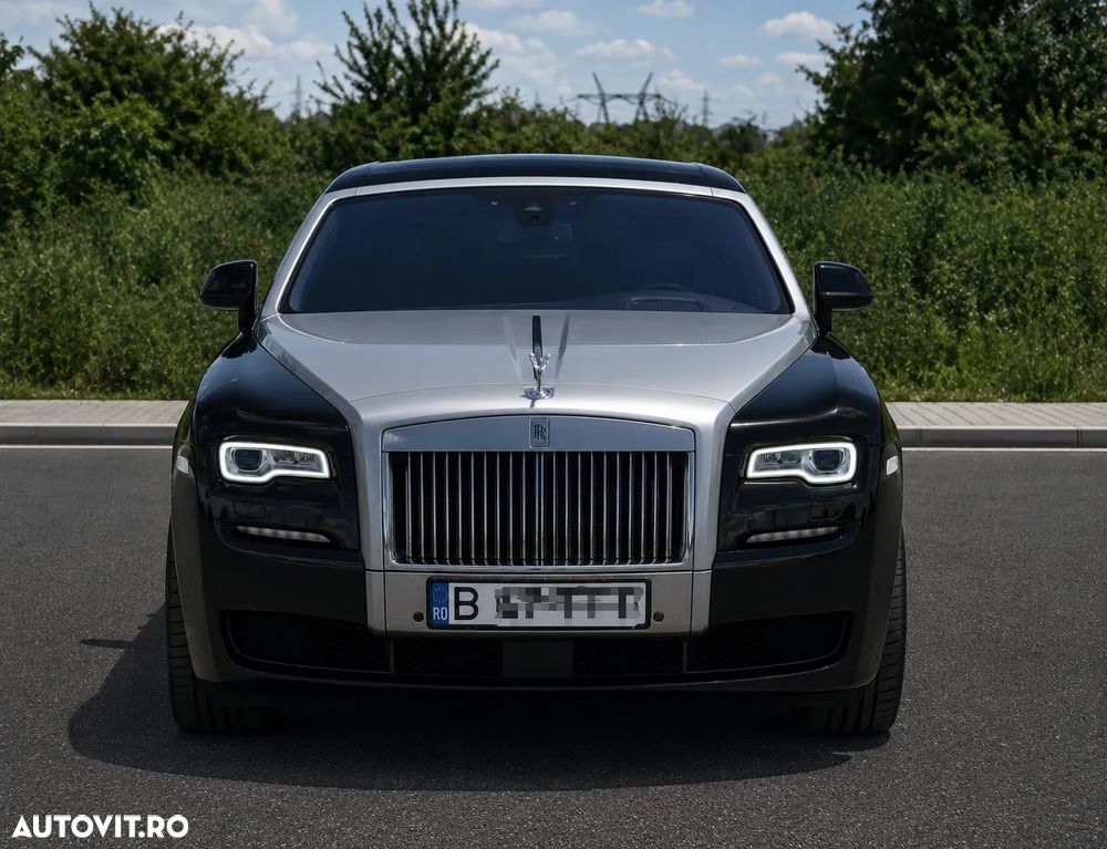 Rolls-Royce Ghost - 2