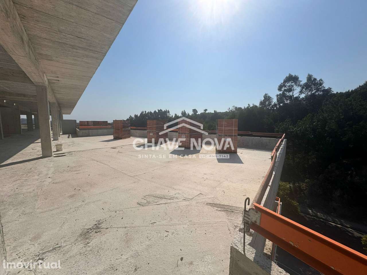 T1 Novo C/ Lugar de Garagem, em Oliveira de Azemeis - Grande imagem: 5/27