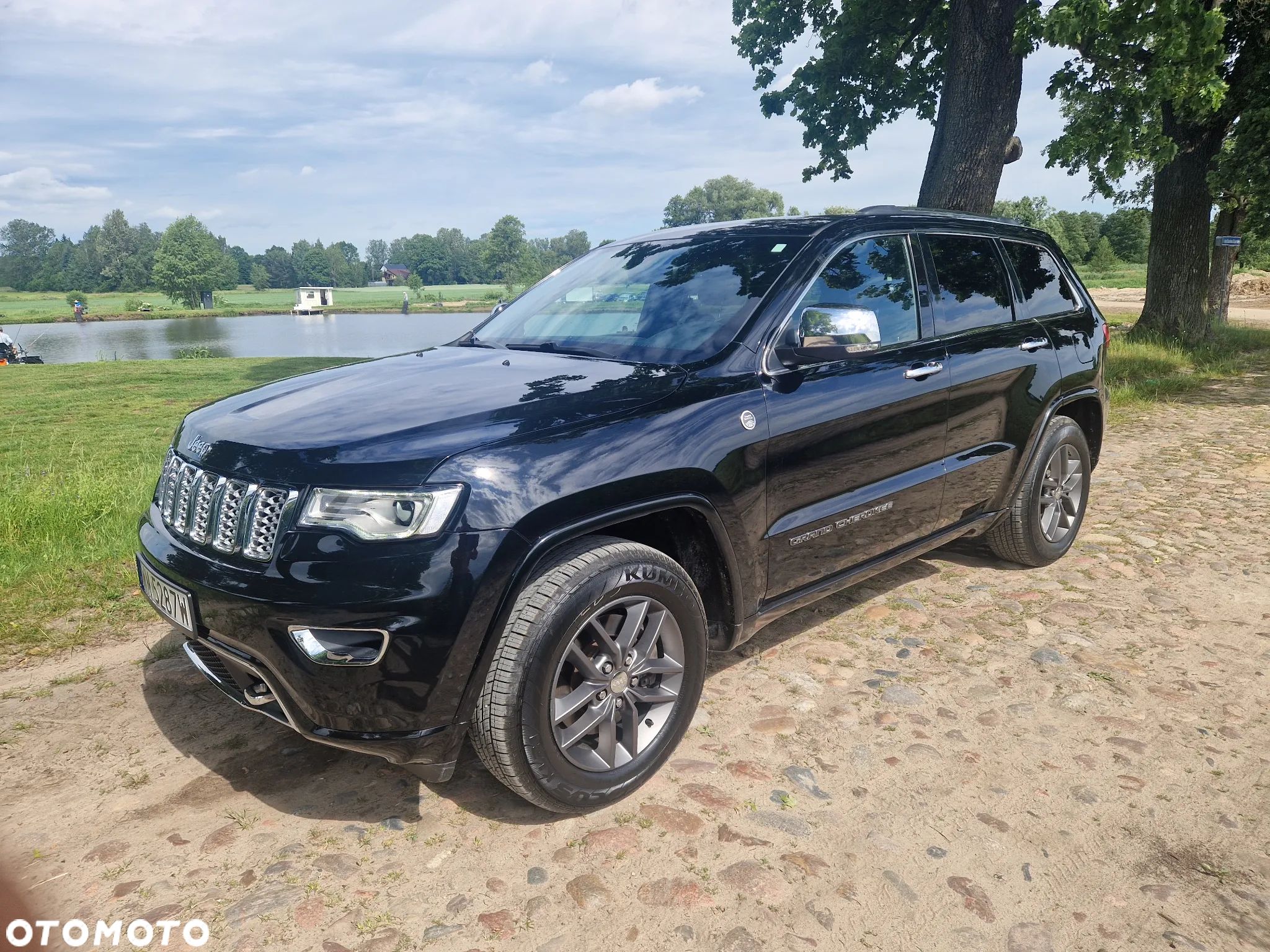 Jeep Grand Cherokee - 1