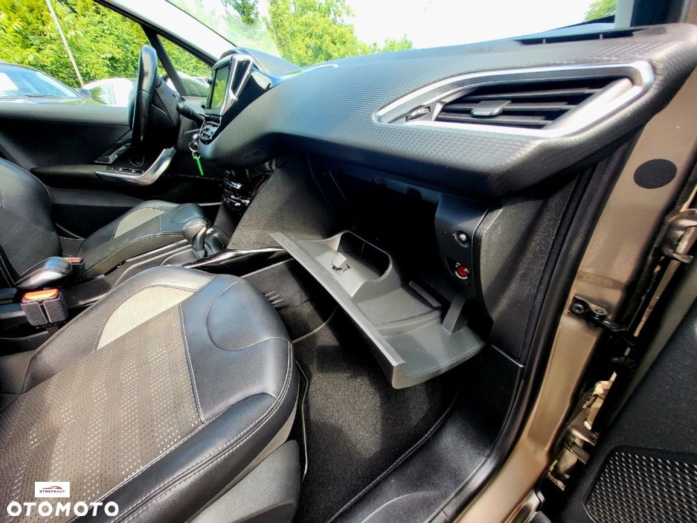 Peugeot 2008 - 16