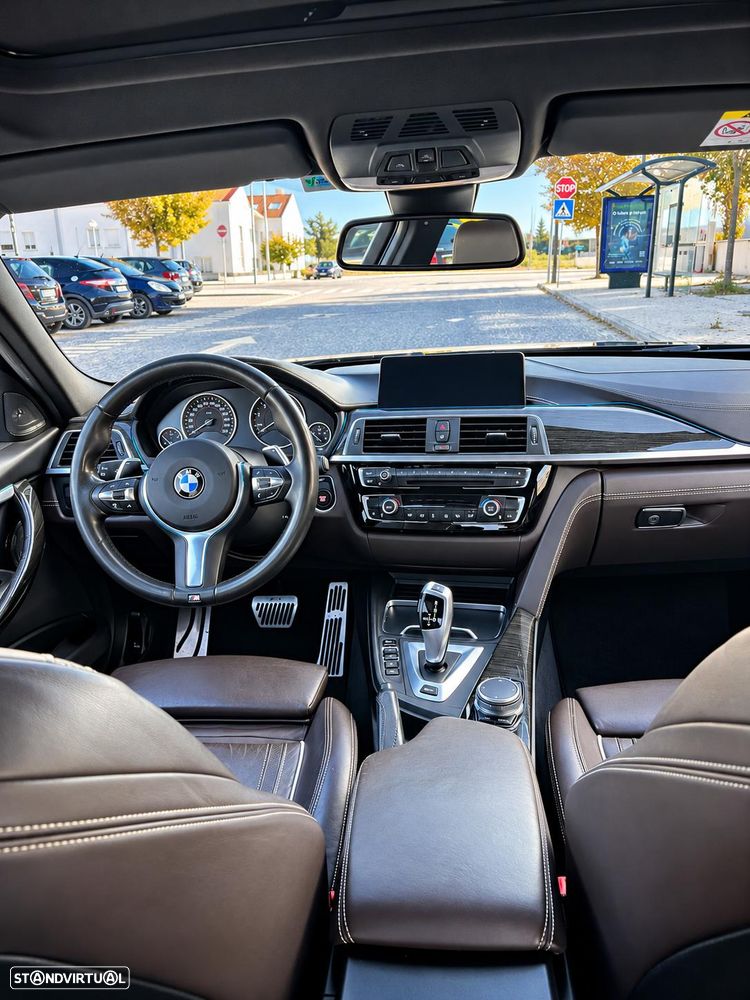 BMW 330 - 3