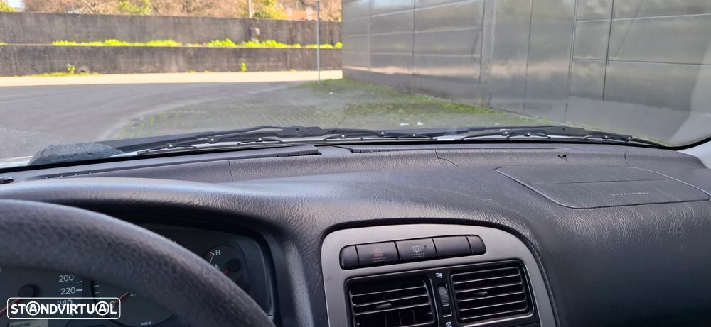 Toyota Avensis SW 2.0 D4D Terra - 5