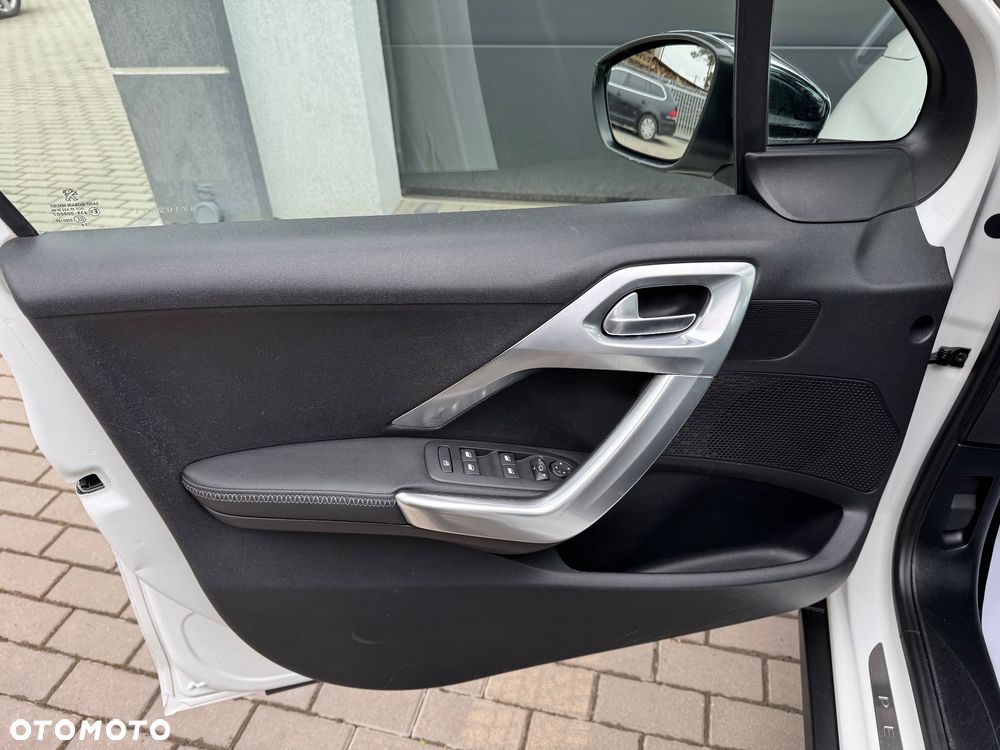 Peugeot 2008 PureTech 130 Stop&Start Crossway - 37