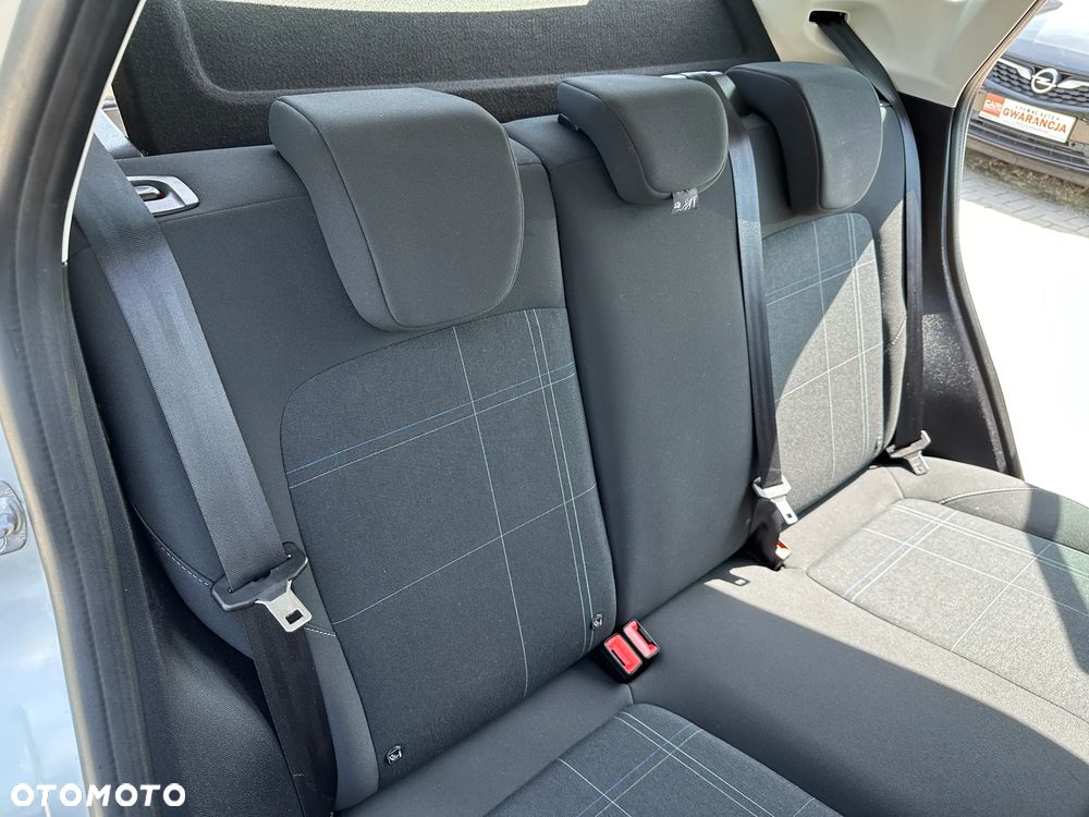 Ford Fiesta - 24