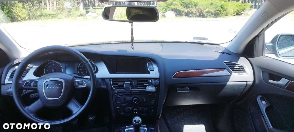 Audi A4 Limousine 2.0 TDI - 28