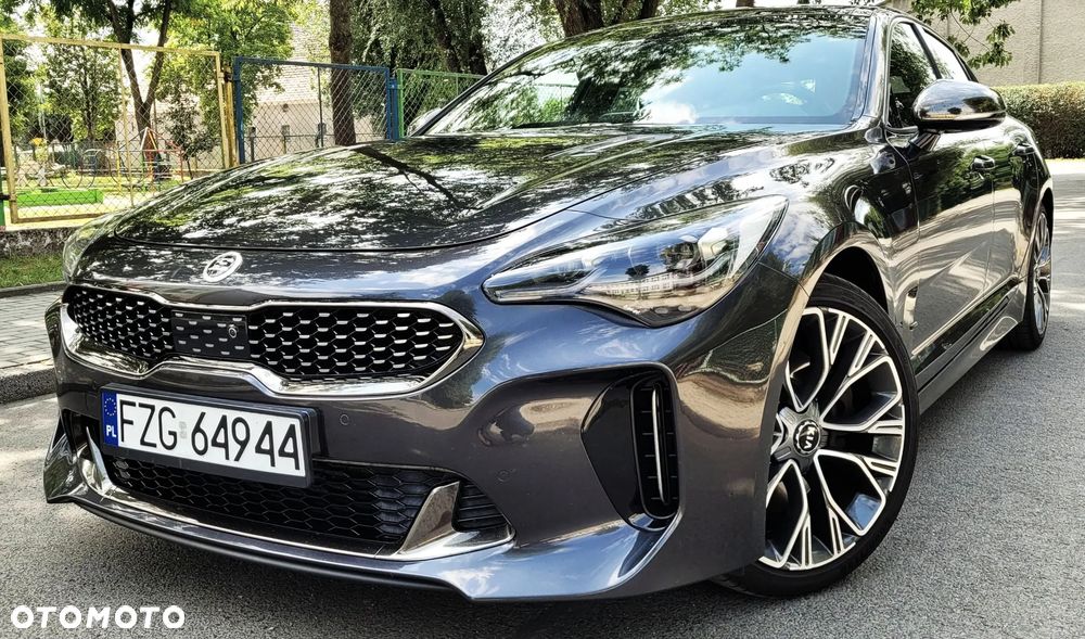 Kia Stinger 2.0 T-GDI GT Line - 4