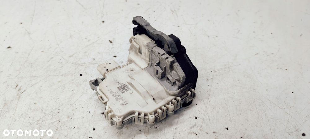 ZAMEK DRZWI LEWY TYŁ AUDI A1 8X0839016C 6 PIN - 5