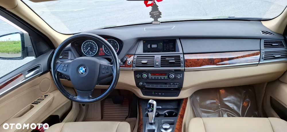 BMW X5 3.0d - 11