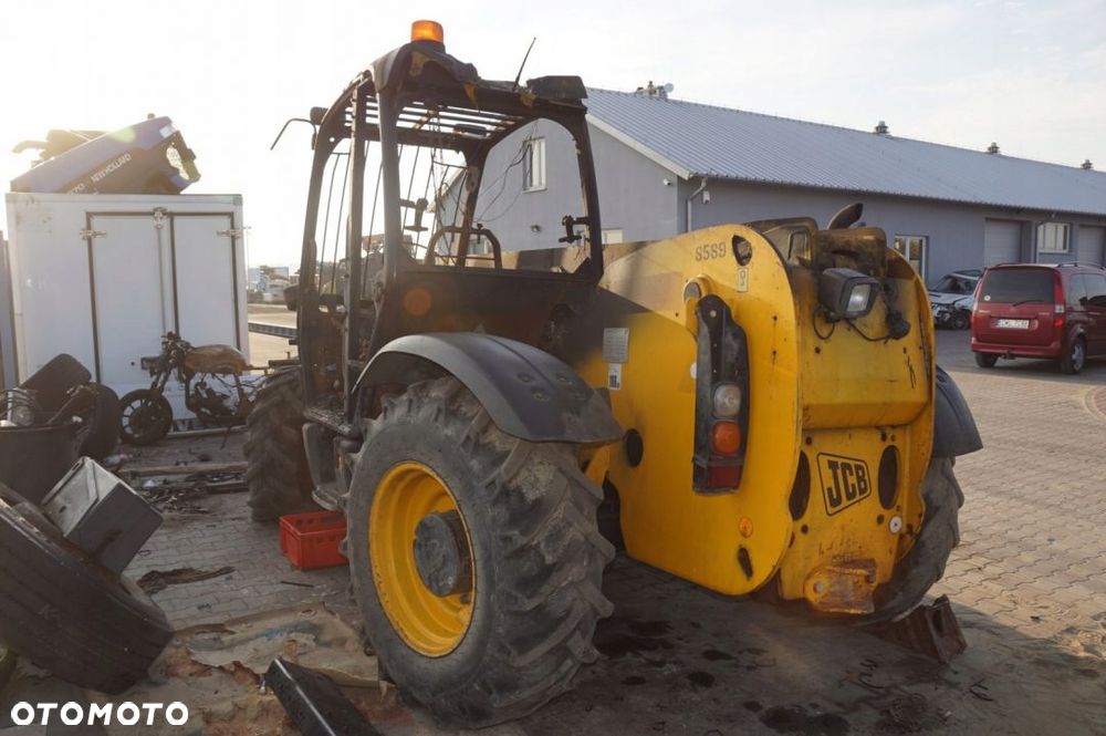 PIASTA ZWOLNICA PRZEKŁADNIA JCB 531-70 LEWA FV23 - 6