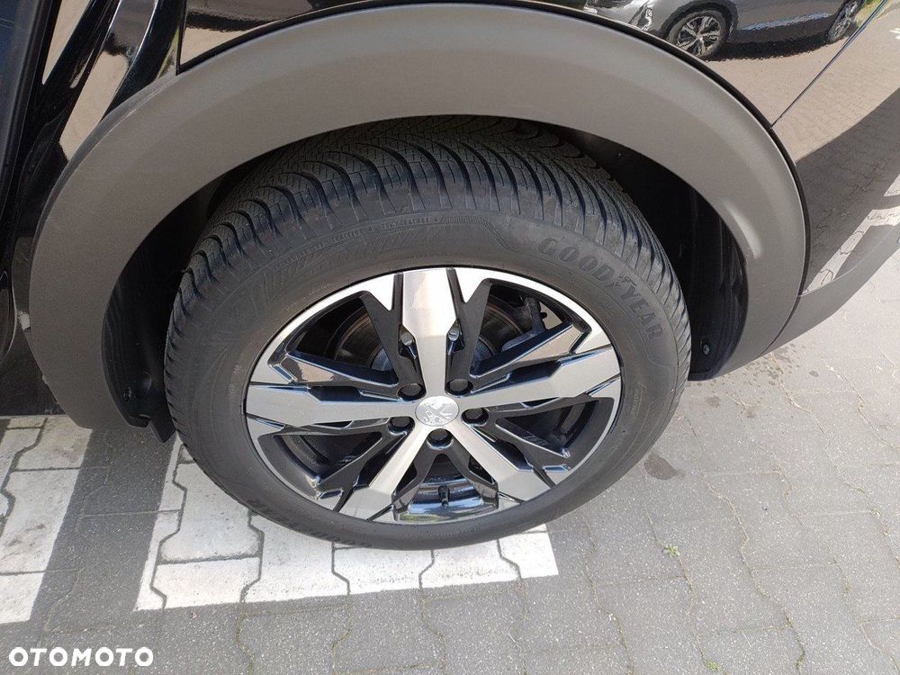 Peugeot 3008 1.2 PureTech GT S&S EAT8 - 11