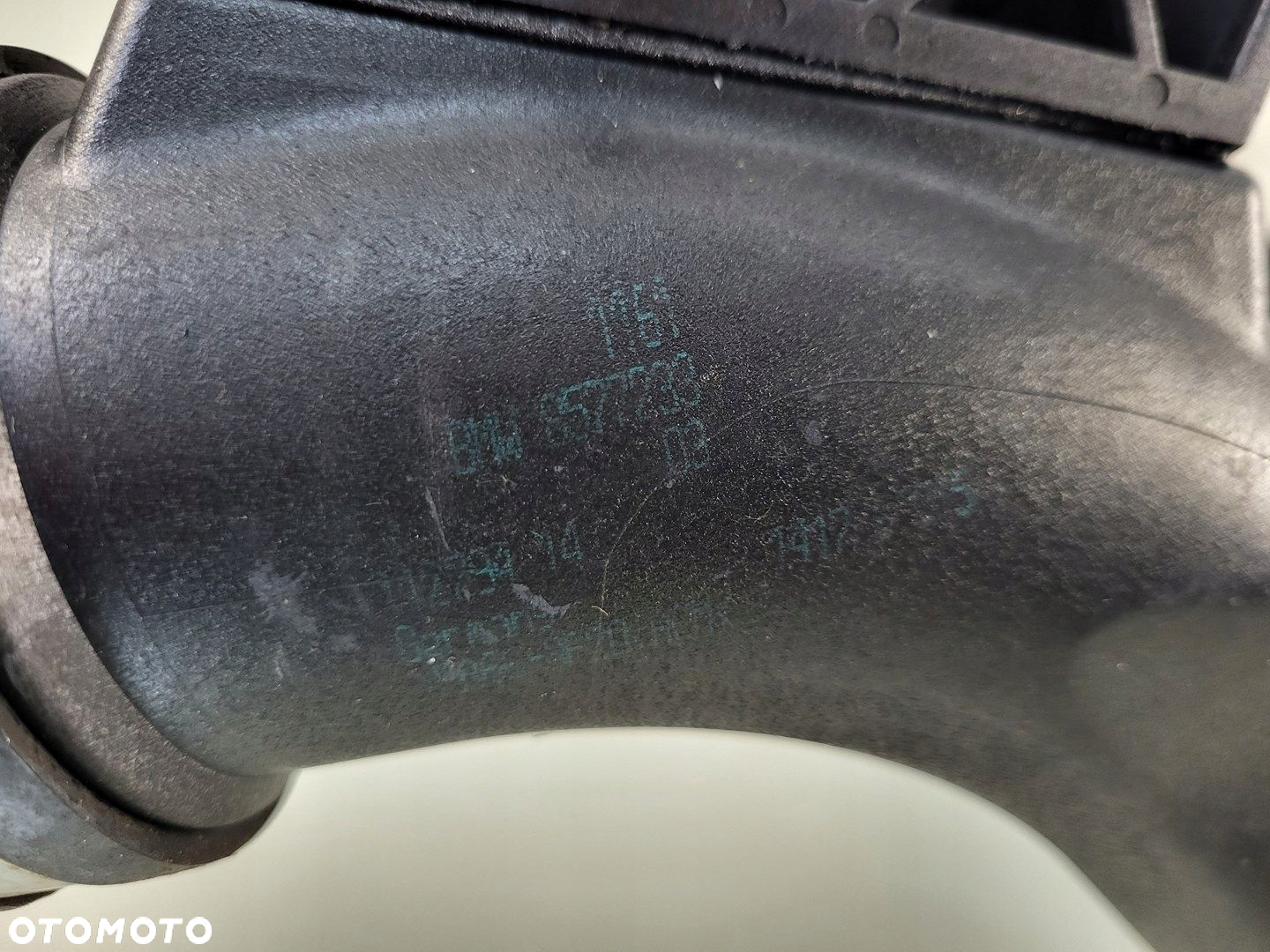 przewód powietrza rura intercoolera 2.0d B47 BMW 2 F45 F46 8577233 - 7