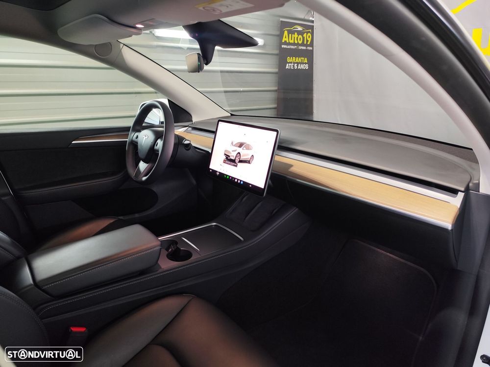 Tesla Model Y RWD - 19