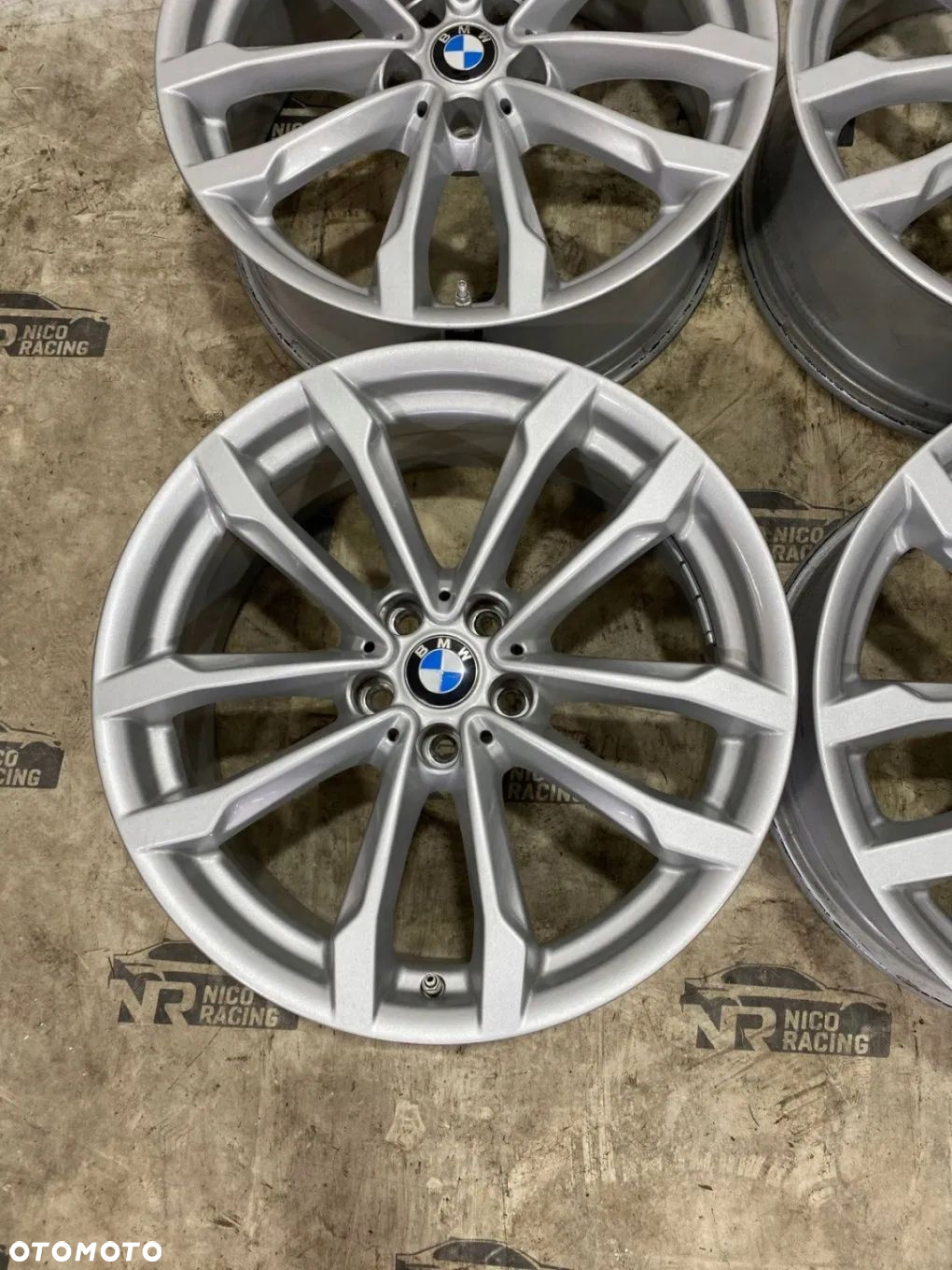 FELGI ALUMINIOWE 19 7,5 BMW 6877325 IDEALNE - 3