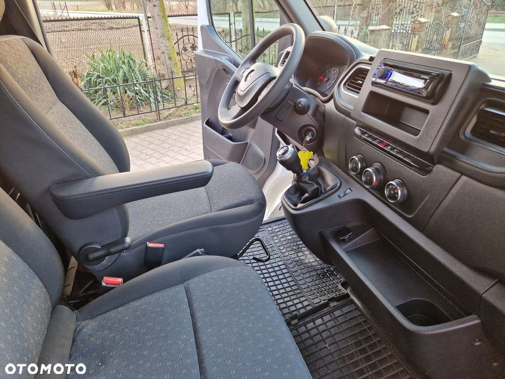 Opel Movano - 18