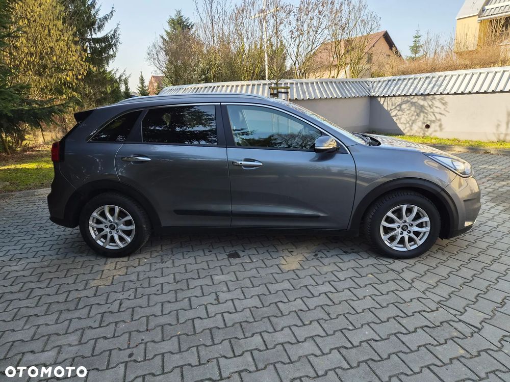 Kia Niro 1.6 GDI Hybrid Business Line - 5