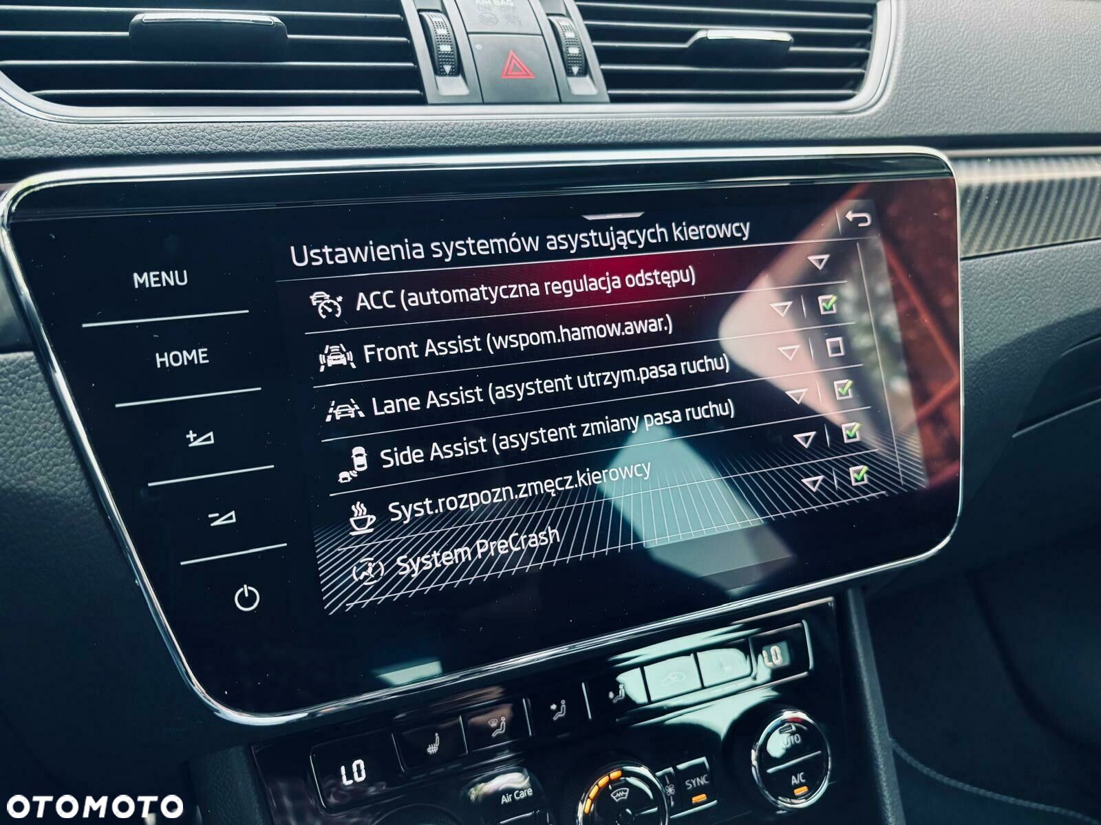 Skoda Superb 2.0 TDI SCR 4x4 Sportline DSG - 33