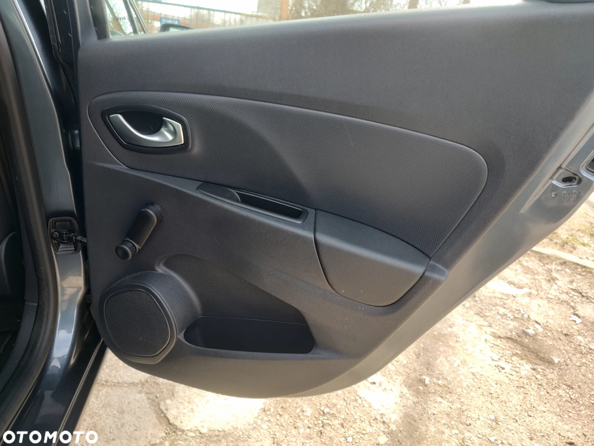 Renault Clio 0.9 Energy TCe Alize - 30