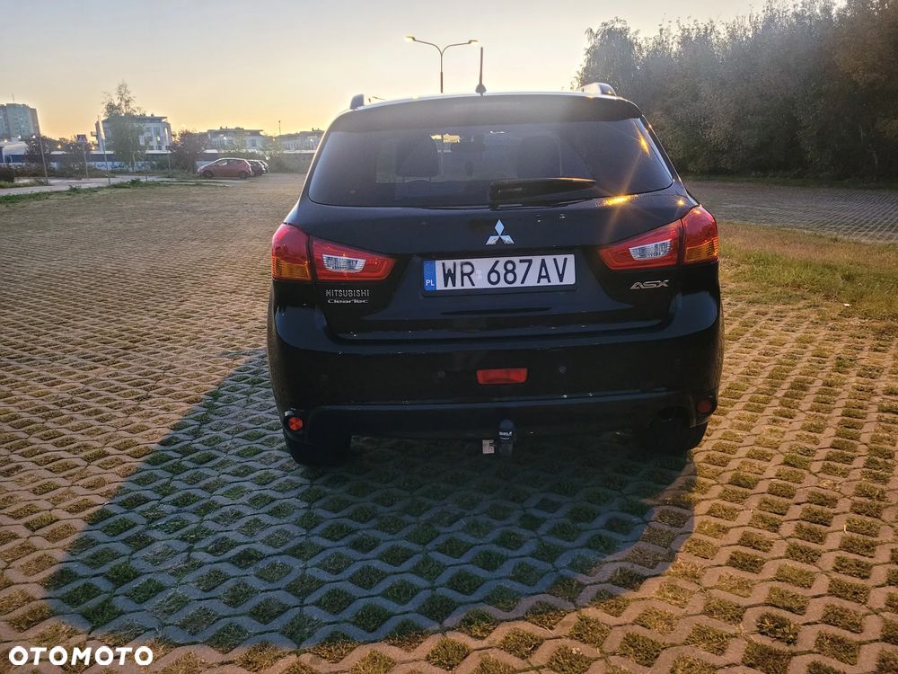 Mitsubishi ASX - 5