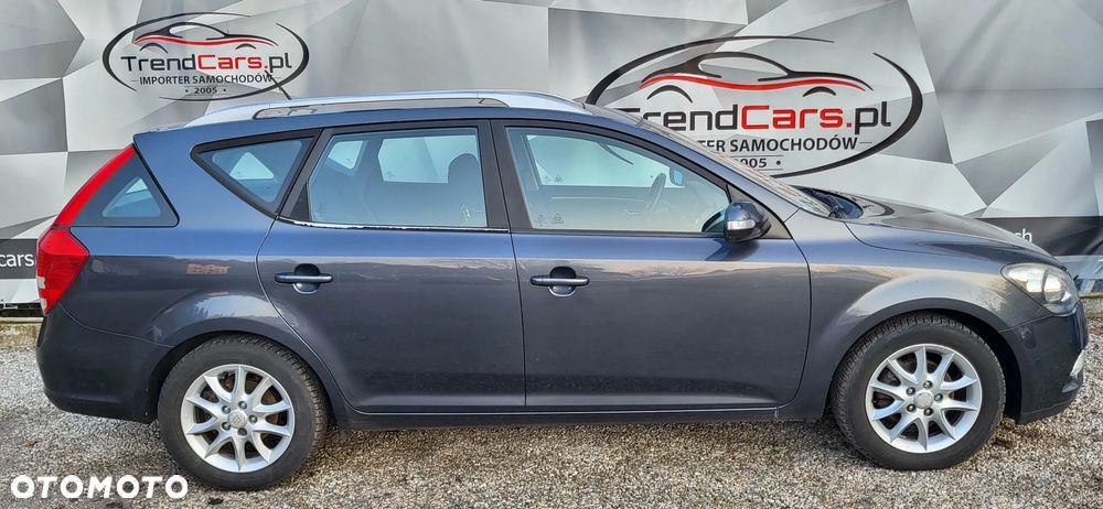 Kia Ceed 1.6 CVVT Dream-Team Edition - 4