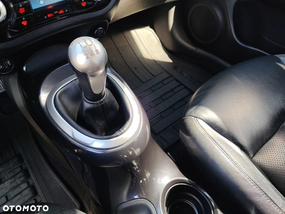 Nissan Juke 1.6 N-Connecta - 15