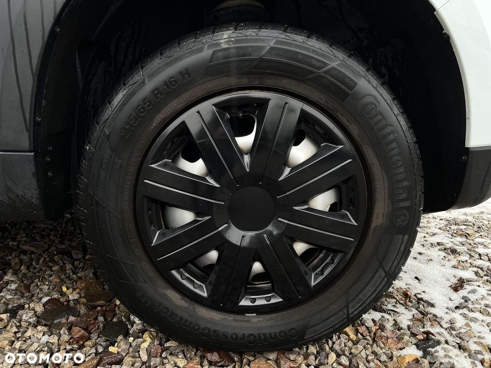 Dacia Duster 1.6 SCe Access - 14