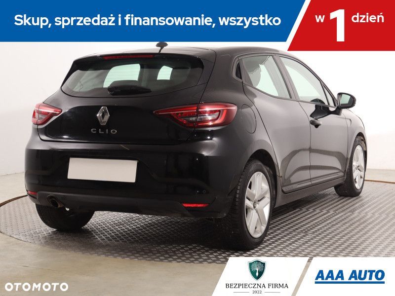 Renault Clio - 7