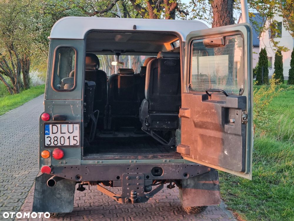 Land Rover Defender 2.2 TD4 SE - 13