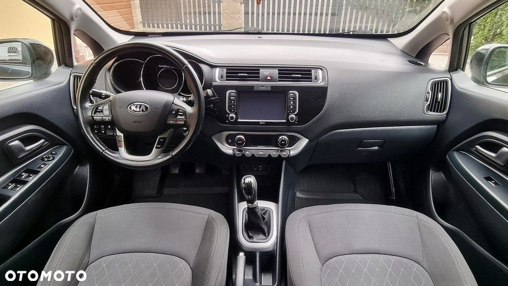 Kia Rio - 13