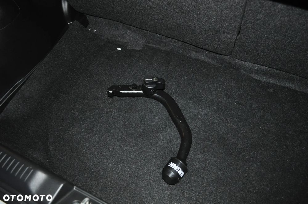 Suzuki Swift 1.2 SHVS Premium Plus - 9