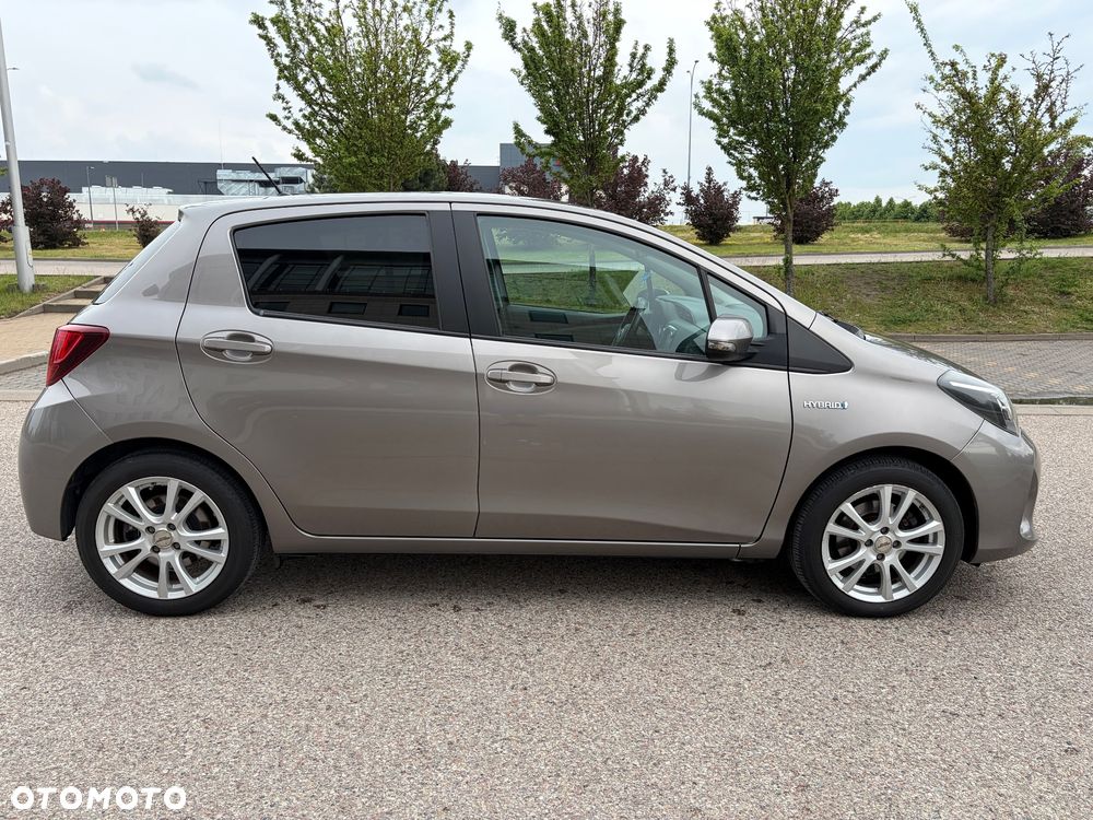 Toyota Yaris - 8