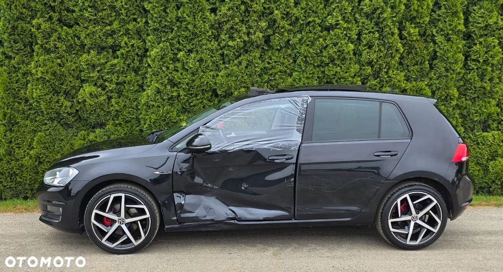 Volkswagen Golf 1.6 TDI BlueMotion Technology Lounge - 4