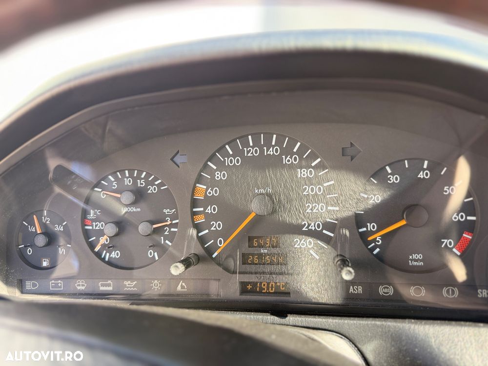 Mercedes-Benz SL - 10