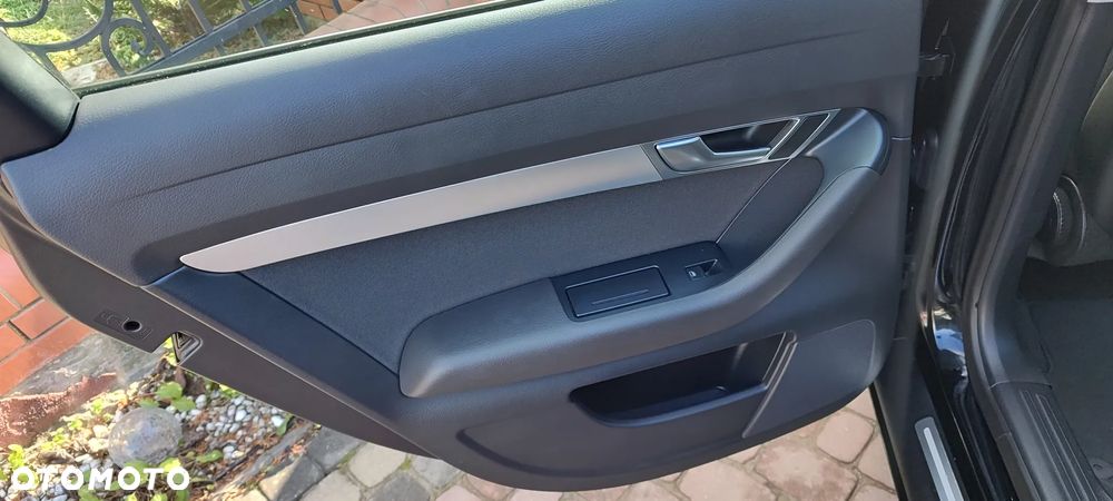 Audi A6 Avant 2.0 TDI - 17