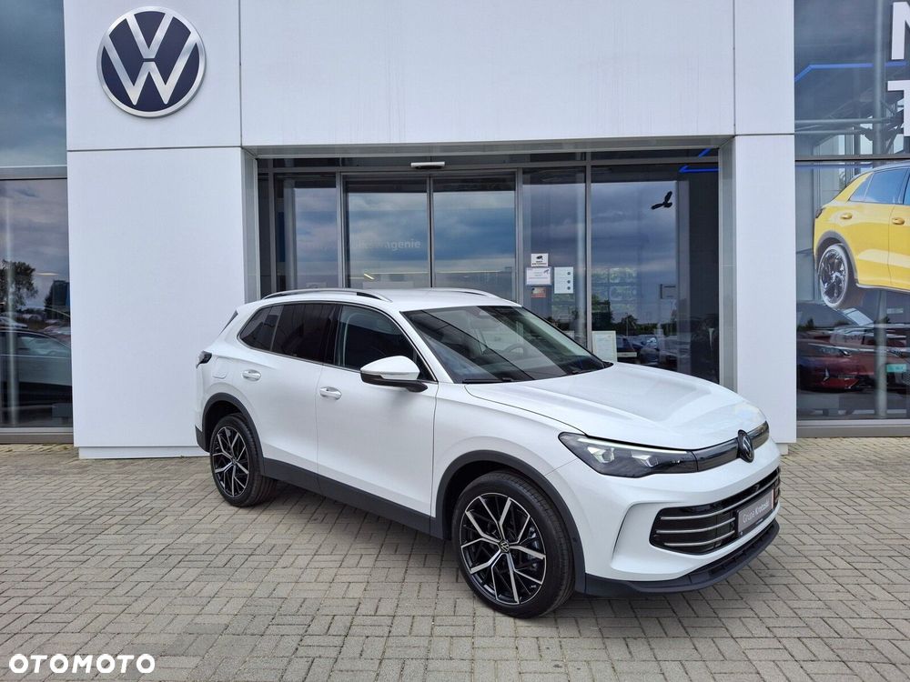 Volkswagen Tiguan - 4