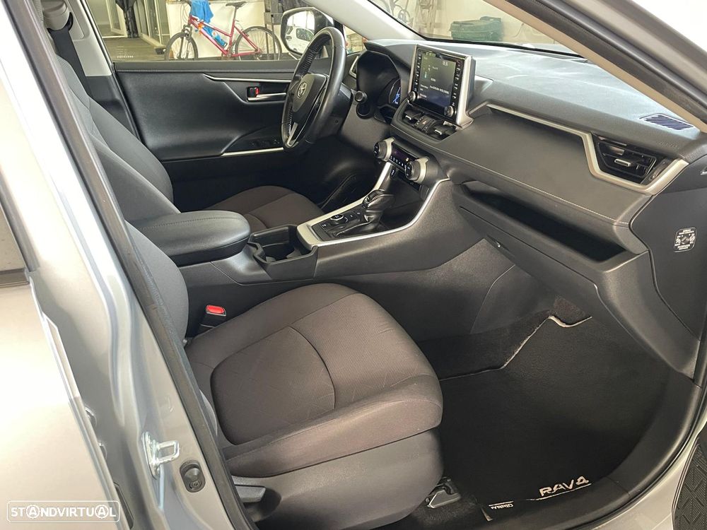 Toyota RAV4 2.5 HDF Comfort AWD-i - 18