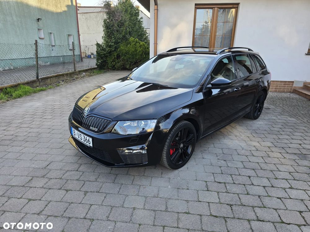 Skoda Octavia 2.0 TDI DSG RS - 2