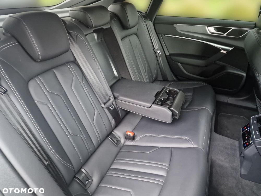 Audi A7 Sportback - 11