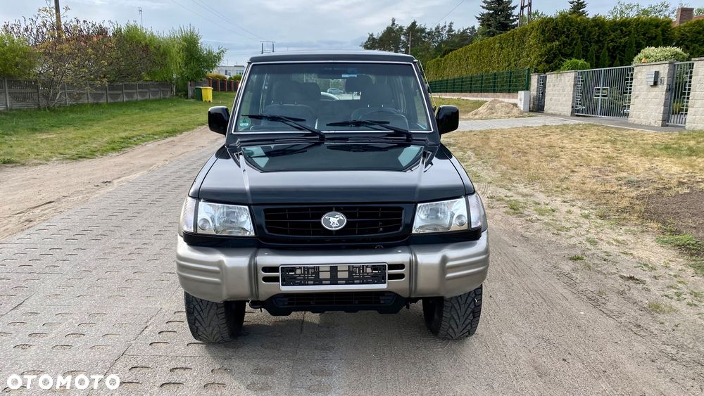 Hyundai Galloper - 10