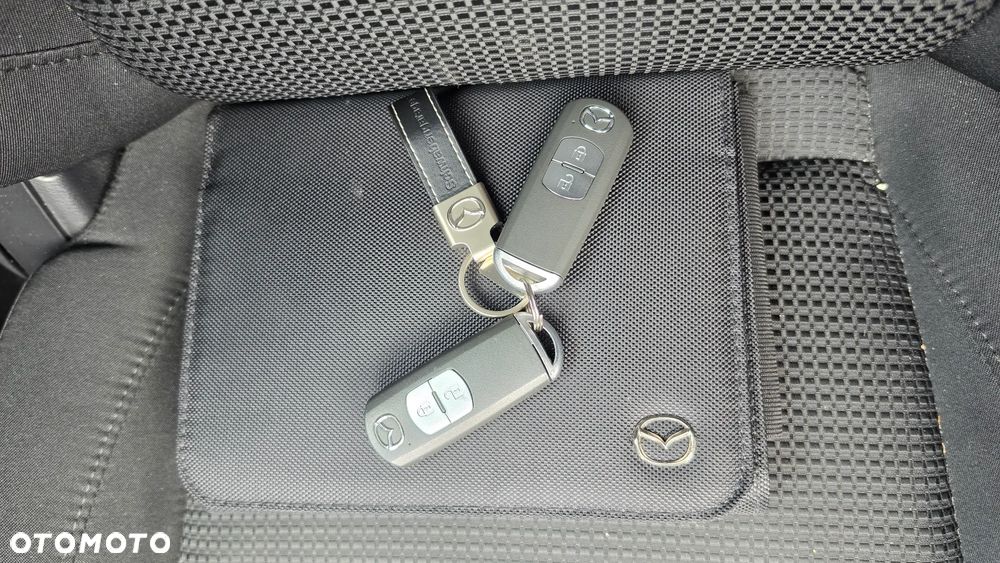 Mazda 3 - 35
