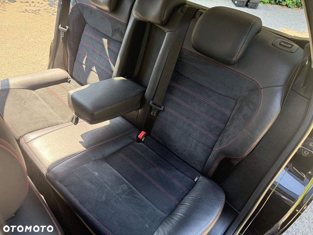 Ford Mondeo 2.5 Titanium S - 12