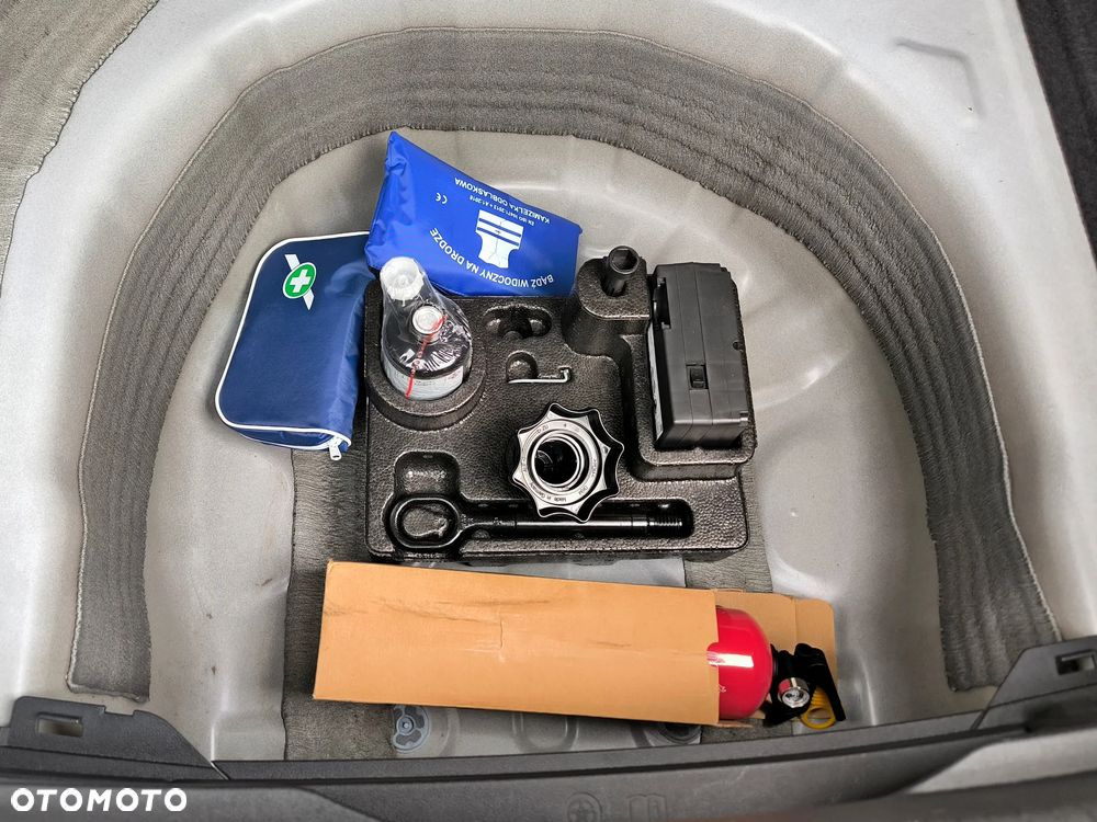 Volkswagen Taigo 1.5 TSI ACT Style DSG - 20